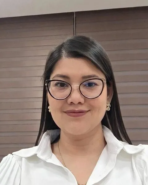 Lilibeth Terranova, Directora de Regulatorio